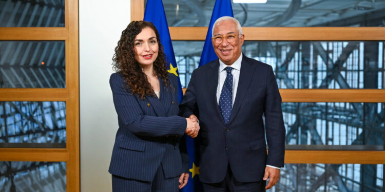 Osmani takim me Costan: Nuk ka arsye për vonesë në heqjen e plotë të masave.