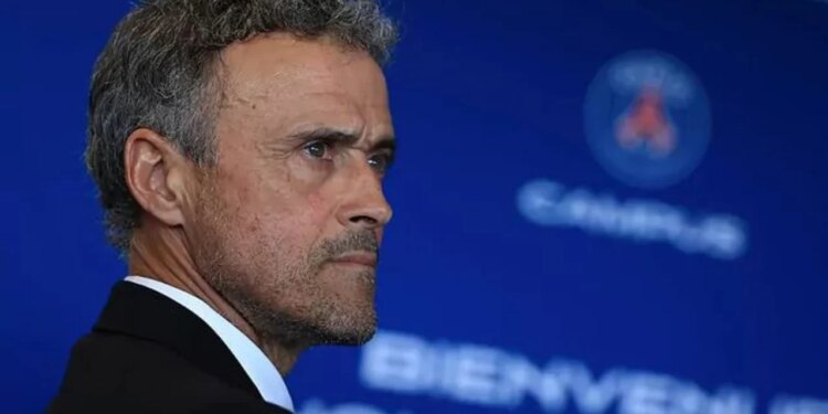 PSG arrin fitoren e 50-të në vitin 2025, por nën drejtimin e Luis Enrique, Barcelona kishte arritur më shumë rekorde.