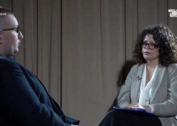 “Pas atij incidenti, njerëzit më perceptojnë ndryshe” / U përjashtua si mbesa e Kryeministrit dhe iu hapën mundësi në Ministrinë e Arsimit, Hoxhalli: Duhet të përballesh me vështirësi që…