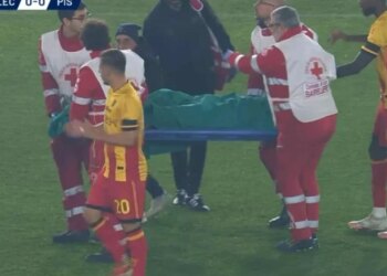 Pas një goditje të rëndë për kombëtaren kuqezi, mesfushori shqiptar pëson një lëndim serioz, rrezikon ndeshjen e Play-Off-it ndaj Polonisë.