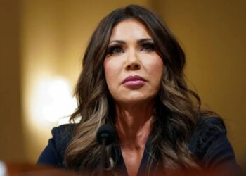 Pas të shtënave në universitetin Brown, Trump ndalon lotarinë amerikane.