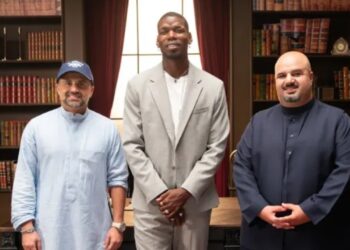 Paul Pogba investon në ekipin e parë profesionist të garave me deve!