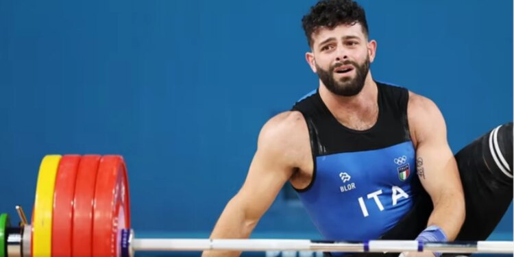 Peshëngritësi italian akuzohet për përdhunim në grup, prokuroria kërkon 10 vjet burg për fituesin e medaljes së bronztë në Paris 2024.