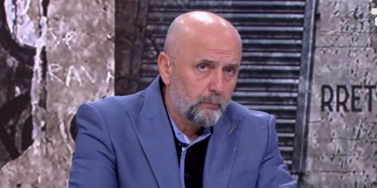 “Pritet një luftë civile në Amerikë deri në 2026”/ Alfred Cako diskuton për SPAK-un, Ramën dhe çështjen Balluku në “Rrethi Katror”: Zv.kryeministrja u sulmua për arsye të tjera, jo për korrupsion...