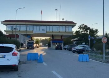 Protestat në Greqi vazhdojnë, bllokohet sërish rruga Kakavijë-Janinë/ Ja kur do të ndalojë lëvizja.