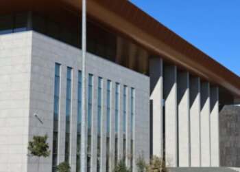 Reagimi i Ramës për vendimin e Kushtetueses mbi Ballukun, Shoqata Kombëtare e Gjyqtarëve: Ndëshkimi i pushteteve, një nga parimet kryesore të demokracisë.