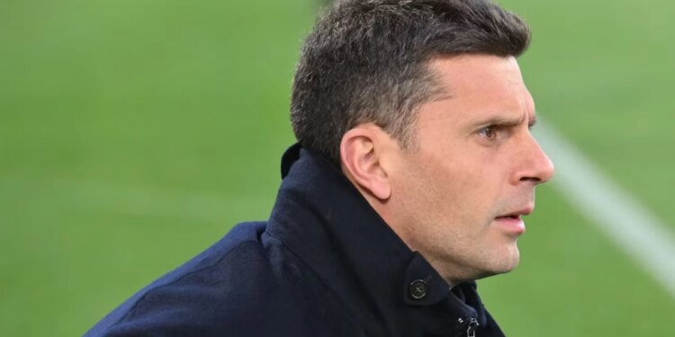 Real Sociedad largon trajnerin pas 5 muajsh, ish-trajneri i Juventusit në listën e mundshme për ta zëvendësuar.