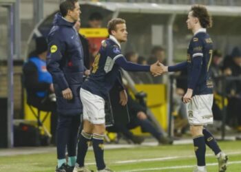 Rekord në Holandë: Go Ahead Eagles bën 8 zëvendësime në një ndeshje…dhe kjo është e pranueshme.