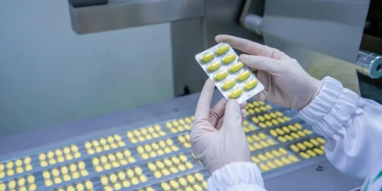 SHBA dhe Britania e Madhe nënshkruajnë marrëveshje për tarifa zero në produktet farmaceutike.