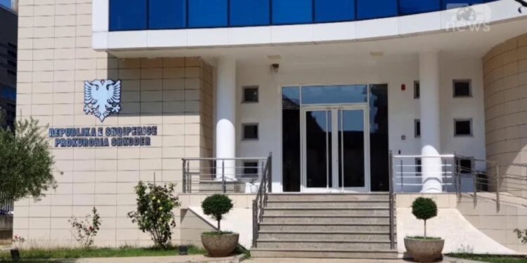 Shkodra: Prokuroria dërgon në gjyq punonjësin e policisë dhe dy inspektorët për ndërtimet pa leje