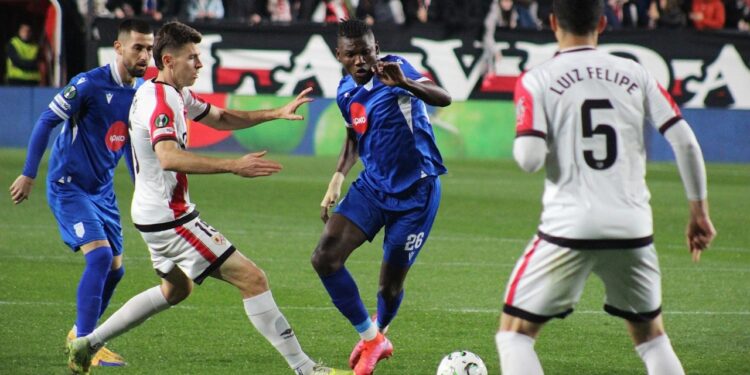 Shqipëria vazhdon të tregojë forcën e saj në futbollin europian me Dritën e Gjilanit dhe Shkëndijën e Tetovës.