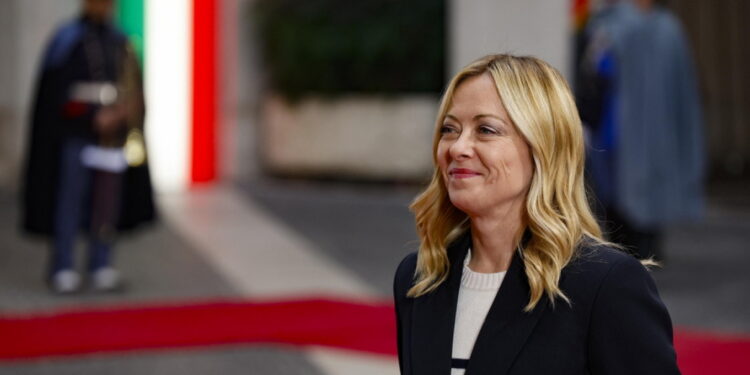 Shtëpia e ankandeve nën hetim penal, ankandi i dhuratave të kryeministres Meloni dështon.