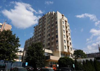 Sindikata e Shërbimit të Jashtëm kërkon që partitë të inkorporojnë 10 kërkesat e saj në programet e tyre.