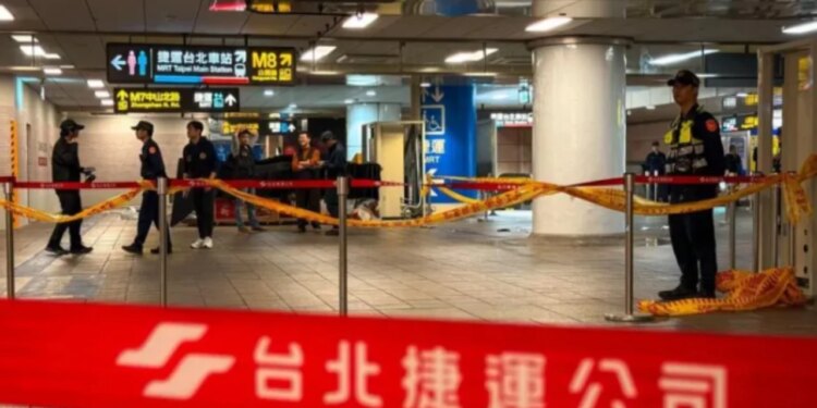 Sulmi në Tajvan: 3 të vdekur dhe 9 të plagosur, autori 27-vjeçar qëlloi në metro dhe më pas u vetëvra, sipas dyshimeve…