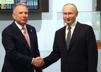 Takimi me Putin dhe dërguarin e veçantë të Trump për planin e paqes në Ukrainë: optimizëm nga amerikanët, por shqetësim tek Zelensky dhe europianët.