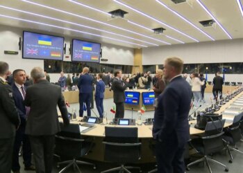 Takimi me Witkoff: Putin qëndron i fortë, ministrat e NATO-s mblidhen me emergjencë.