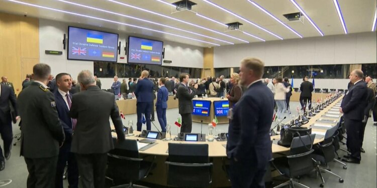 Takimi me Witkoff: Putin qëndron i fortë, ministrat e NATO-s mblidhen me emergjencë.