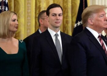 Vajza e Donald Trump shpërndan një foto, ja librat që po studion për të mësuar rreth Shqipërisë dhe Ballkanit.