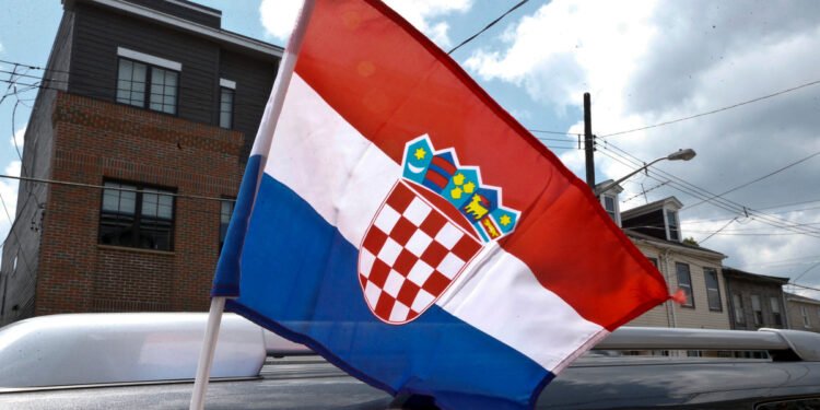 Vetëm këtë vit, 6 mijë kosovarë fituan leje pune dhe qëndrimi në Kroaci.