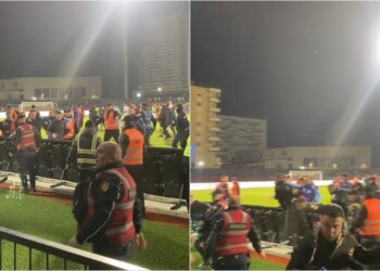 Video/ Pamje të reja nga skandali në Vlorë, kur policia ndërhyri për të parandaluar tifozët të hyjnë në fushë.