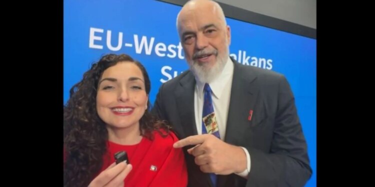 Video/ Presidentja Osmani shpall heqjen e masave nga BE, Rama ndërhyn ‘live’: Ke qenë e paharrueshme