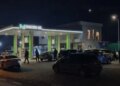 Vrasja e një biznesmeni në Elbasan, policia njofton për kërkimin e dy të dyshuarve.