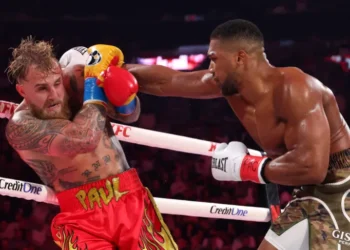 YouTuber-i Paul angazhon avokat për të bërë padi ndaj atyre që e akuzojnë për manipulim të ndeshjes me Joshuan.