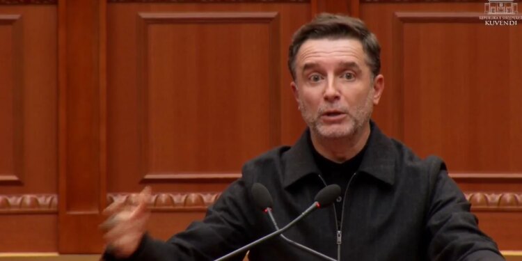 “‘Nuk është bërë asgjë’: Braçe apel për dy ministritë lidhur me shqetësimet e qytetarëve të njësisë 5: Një poliklinikë dhe një gommekë…”.