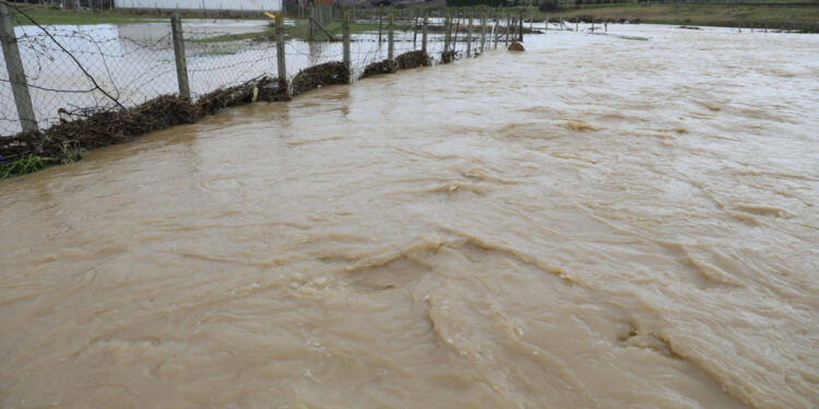Agjencia e Menaxhimit të Emergjencave: Situata mund të përkeqësohet nëse ka reshje të tjera
