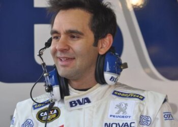 Arrestohet në Teksas ish-piloti brazilian i Formula 1 që shkoi të ndjekë garën e të birit/ Zbuloni akuzat ndaj tij.