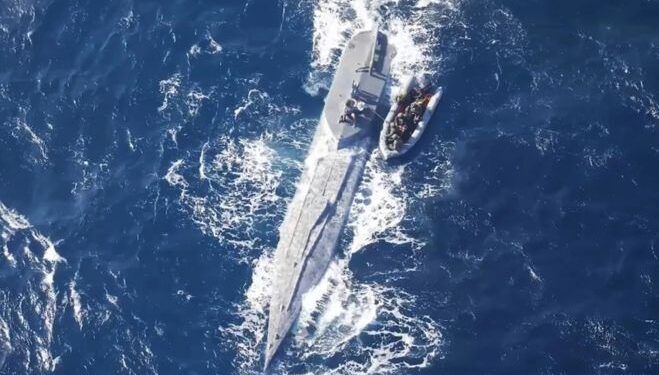 Autoritetet portugeze sekuestruan 9 ton kokainë në një nëndetëse, droga ishte e parashikuar për tregun evropian.