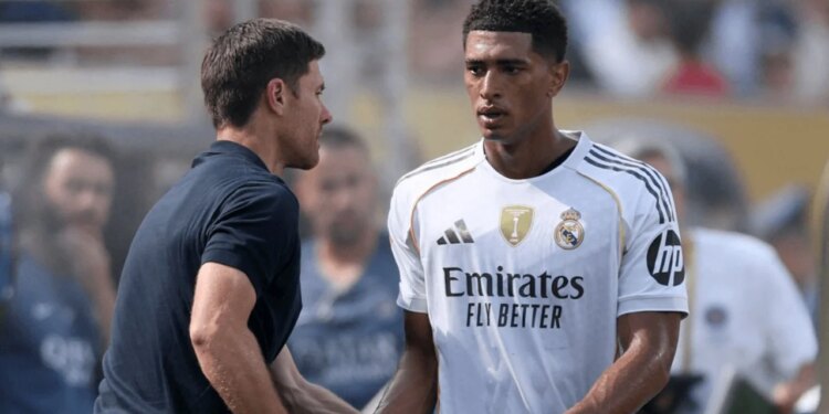 Bellingham flet për marrëdhënien e tij me Alonson: Mos i jepni besim kllounëve…