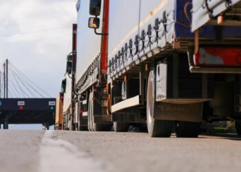 Bllokimi i kufijve godet bizneset kosovare dhe shkakton shqetësim për rritjen e çmimeve.