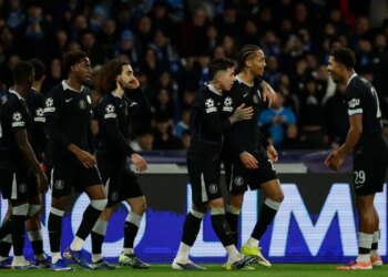 Chelsea e përjeton ngjashëm fitoren, "Blutë" në rrezik për të luajtur ndeshjen në shtëpi në Champions jashtë Londrës.