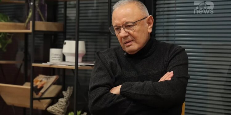 Debati mes blogereve dhe pediatrit përfundon në gjykatë: Edi Tushe akuzon për përdorim të emrit të tij dhe këshillon prindërit të shmangin rrjetet sociale, ndryshe nga Pitarka që thotë se ka ndihmuar prindërit.