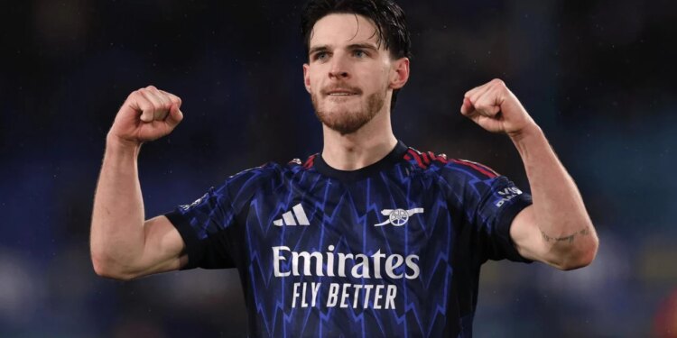 Declan Rice thyen një rekord të veçantë, arrin 300 ndeshje në përballje me Leeds United.