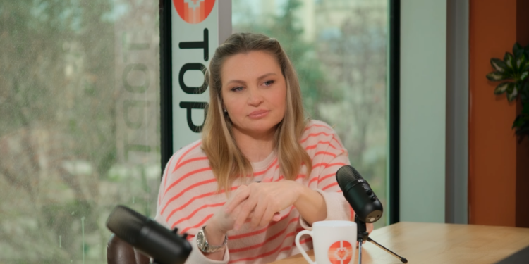 E emocionuar, Klodiana Shala flet për vdekjen e babait: Më vjen keq që…