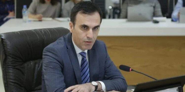 "Efiçenca e hetimeve është e domosdoshme" / Olsian Çela convokon prokurorët e qarqeve në një mbledhje.