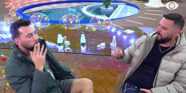 "Eriku duhet të heqë dorë..." / Miri i sugjeron Angelos një bashkëpunim: Të bëhemi një çift i fuqishëm së bashku, do të jesh në krahun tim.