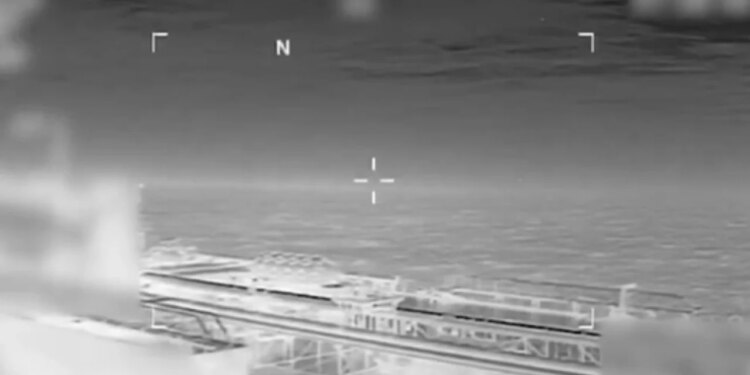 Forcat amerikane realizojnë një tjetër operacion në Karaibe, duke e çuar në gjashtë numrin e anijeve cisternë të konfiskuara.