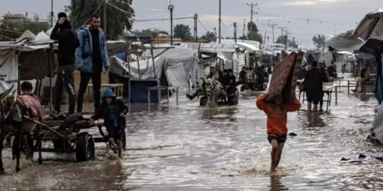 Ftohti ekstrem në Rripin e Gazës: Foshnje 27-ditëshe humb jetën, autoritetet kërkojnë ndihmë ndërkombëtare