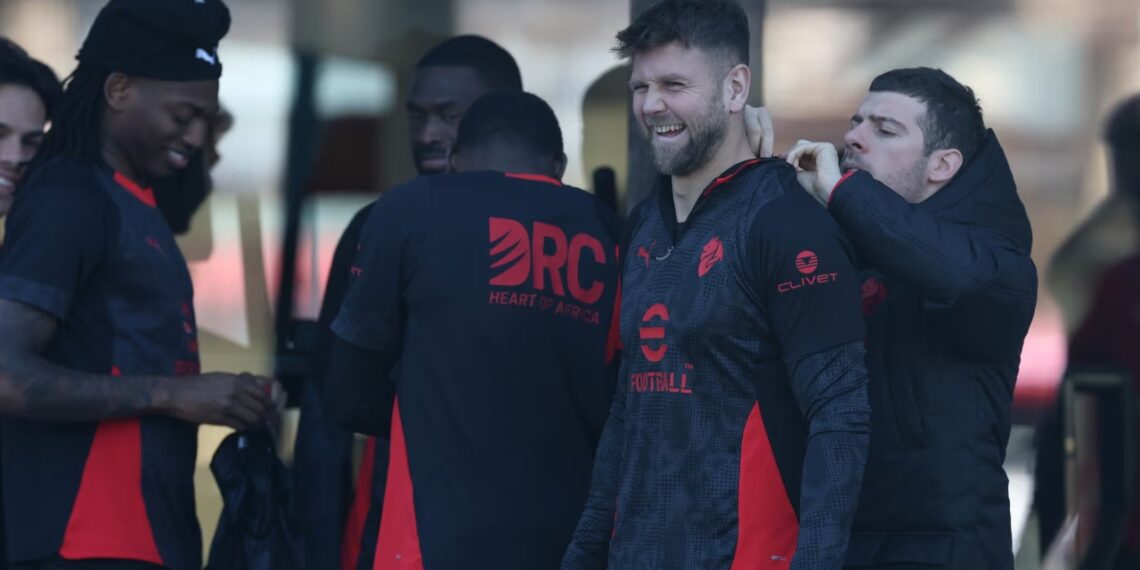 Fullkrug shpërthen në surprizë, stërvitet dhe mund të jetë në stol për ndeshjen ndaj Como-s.