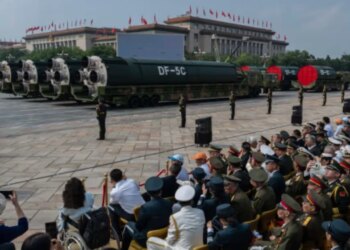 Gjenerali kryesor i ushtrisë kineze nën hetim për tradhti, dyshohet se ka zbuluar sekrete bërthamore për SHBA-në.