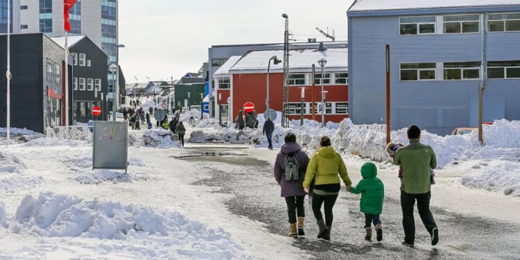 Gjermania, Suedia, Franca dhe Norvegjia dërgojnë forcë ushtarake në Groenlandë pas kërcënimeve nga Trump