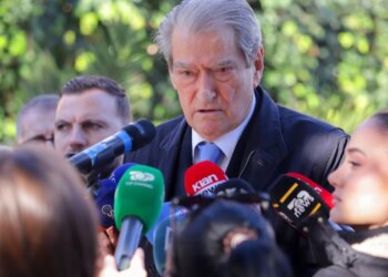 Gjykata Kushtetuese mbështeti arrestin shtëpiak, Berisha: Ky vendim ka ndikim edhe tani.