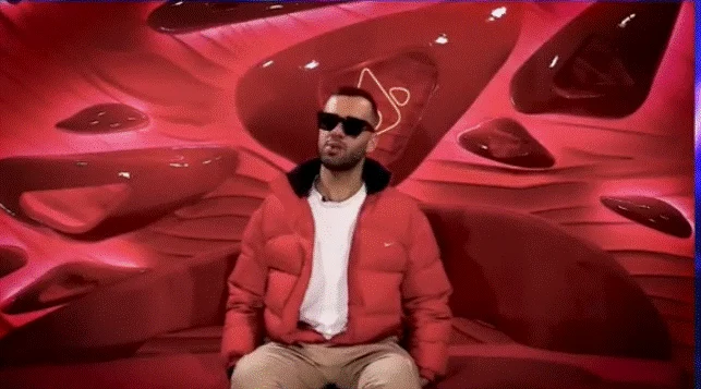 Historia e dhimbshme e Stenaldos: Vrasja e babait në 1997 dhe përjetimi i tmerrshëm në Gjermani