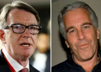 Ish-ambasadori britanik në SHBA flet për skandalin seksual: Epstein më mbajti të "ndarë" nga aktivitetet e tij seksuale për shkak të orientimit tim homoseksual.