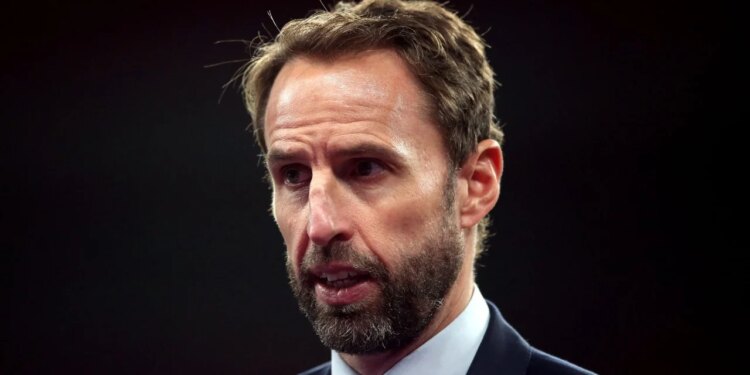 Ish-trajneri i Anglisë, Southgate, apelon për rikthim te trajnerët tradicionalë: Sot, teknikët janë përgjegjës për gjithçka.