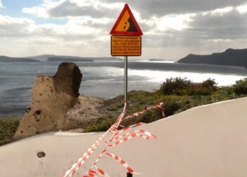 Kanë rrezik për cunami në Santorini: Çfarë ndodh nëse vullkani Kolumbo shpërthen, sipas një studimi