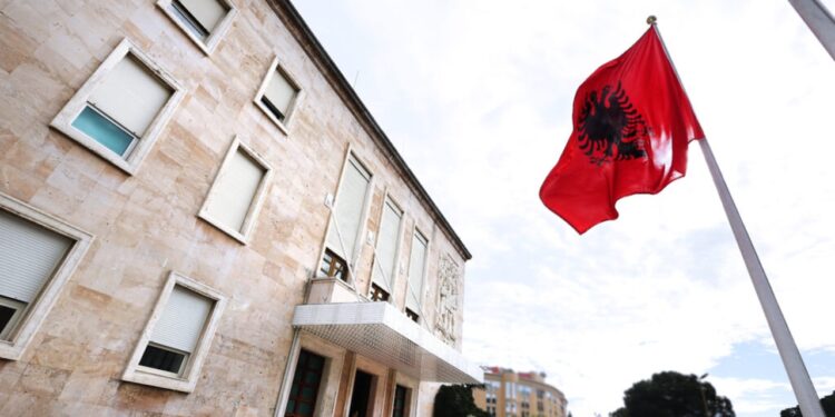 Këshilli i Ministrave ka aprovuar themelimin e ‘kadastrës fiskale’; si do të operojë ajo